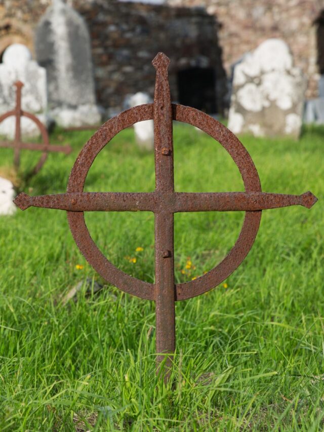 A graveyard of the dreamless dead
